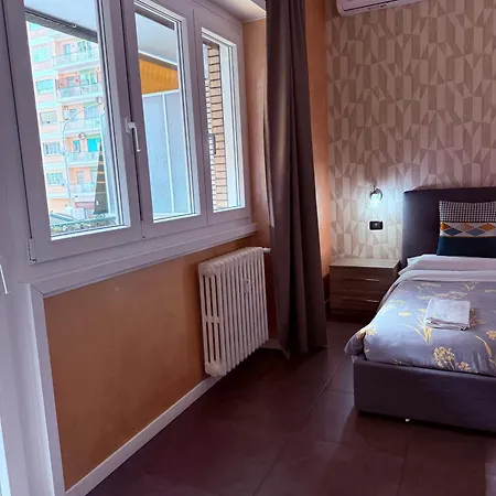 アパートホテル B&B Roma 4*